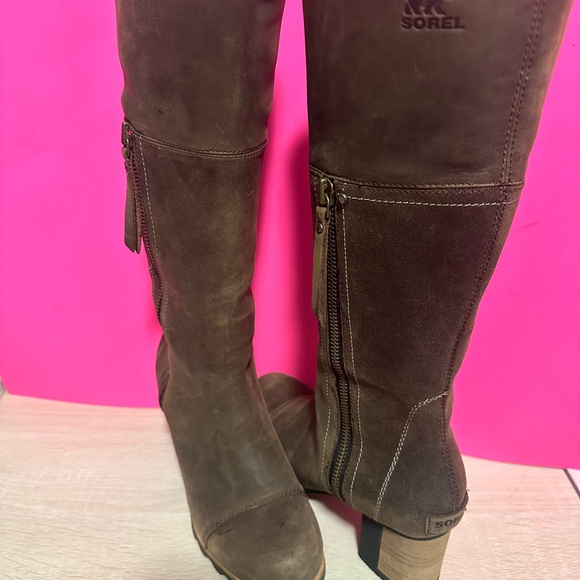 Sorel women dark brown leather heeled boots size 7.5 - Picture 5 of 8